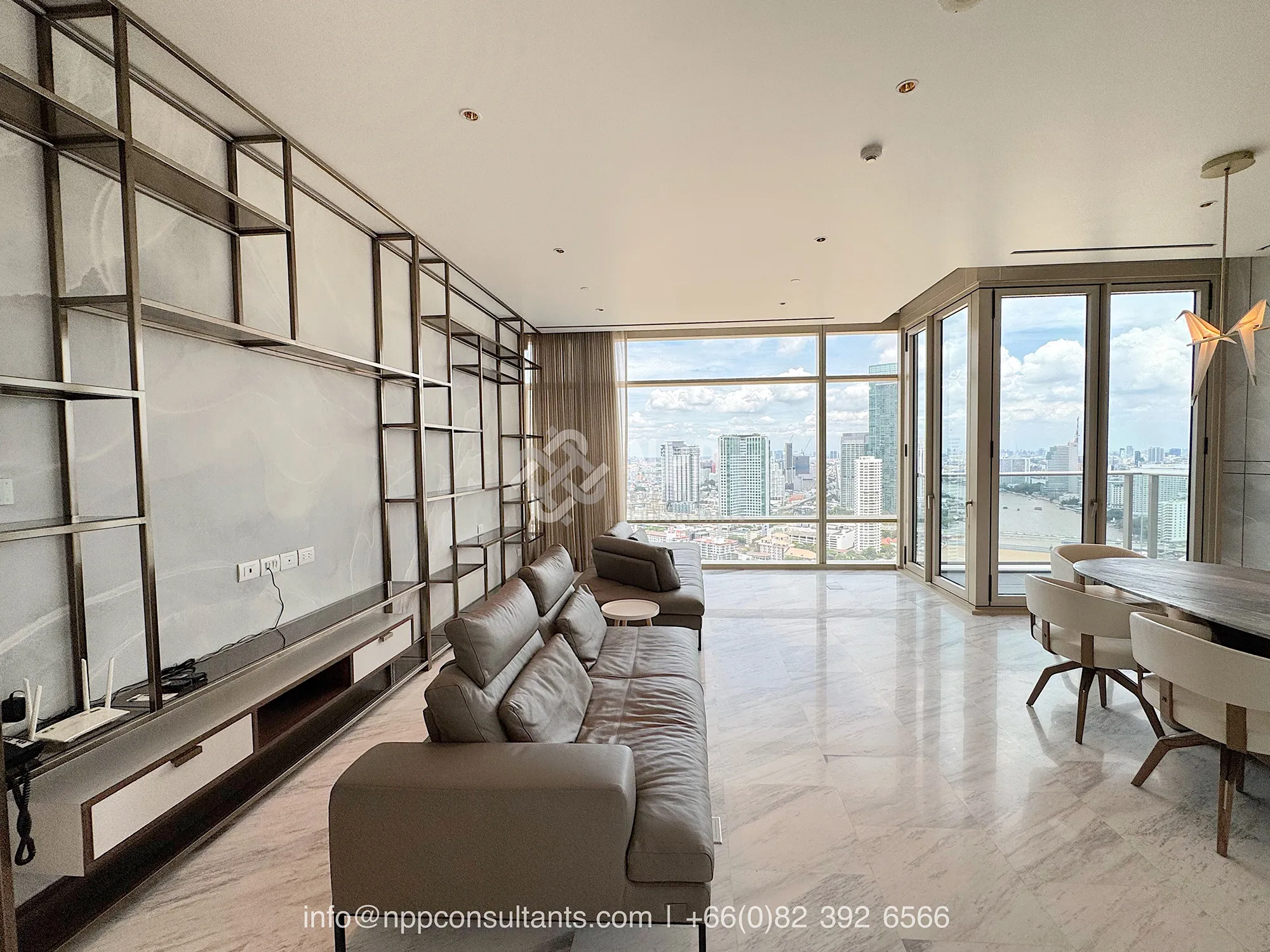 ภาพภายในห้องชุด 3 ห้องนอน 2