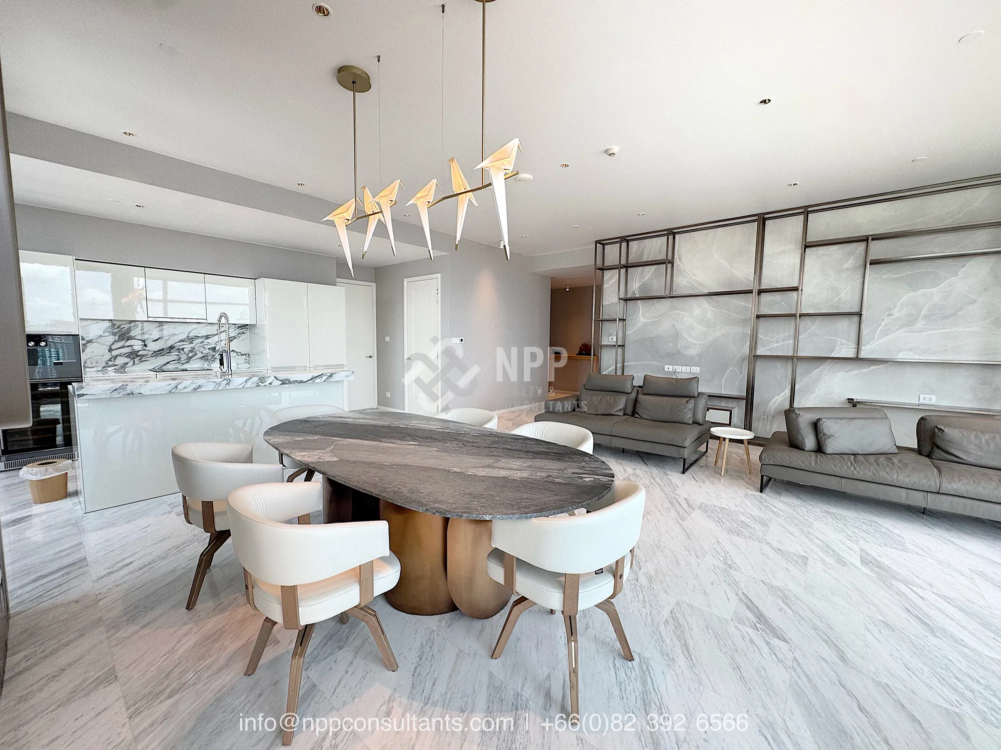 ภาพภายในห้องชุด 3 ห้องนอน 4