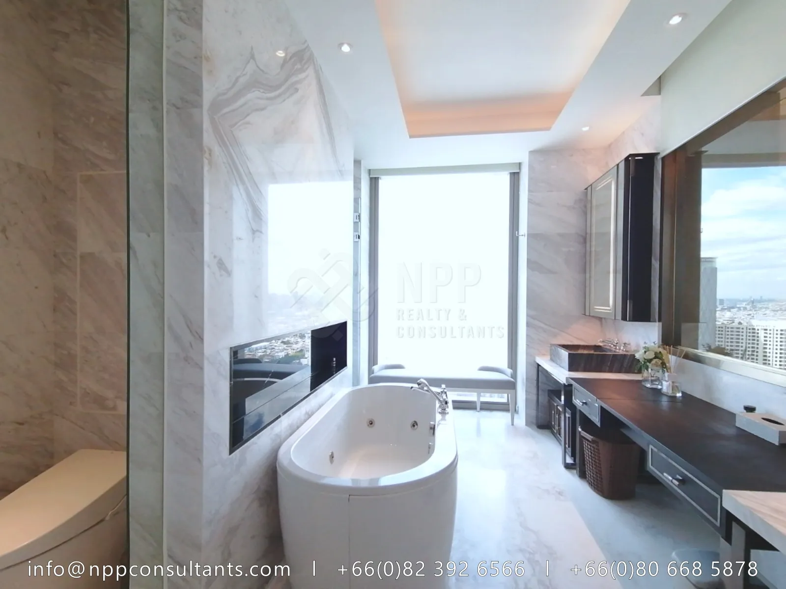 ภาพภายในห้องชุด 3 ห้องนอน 9