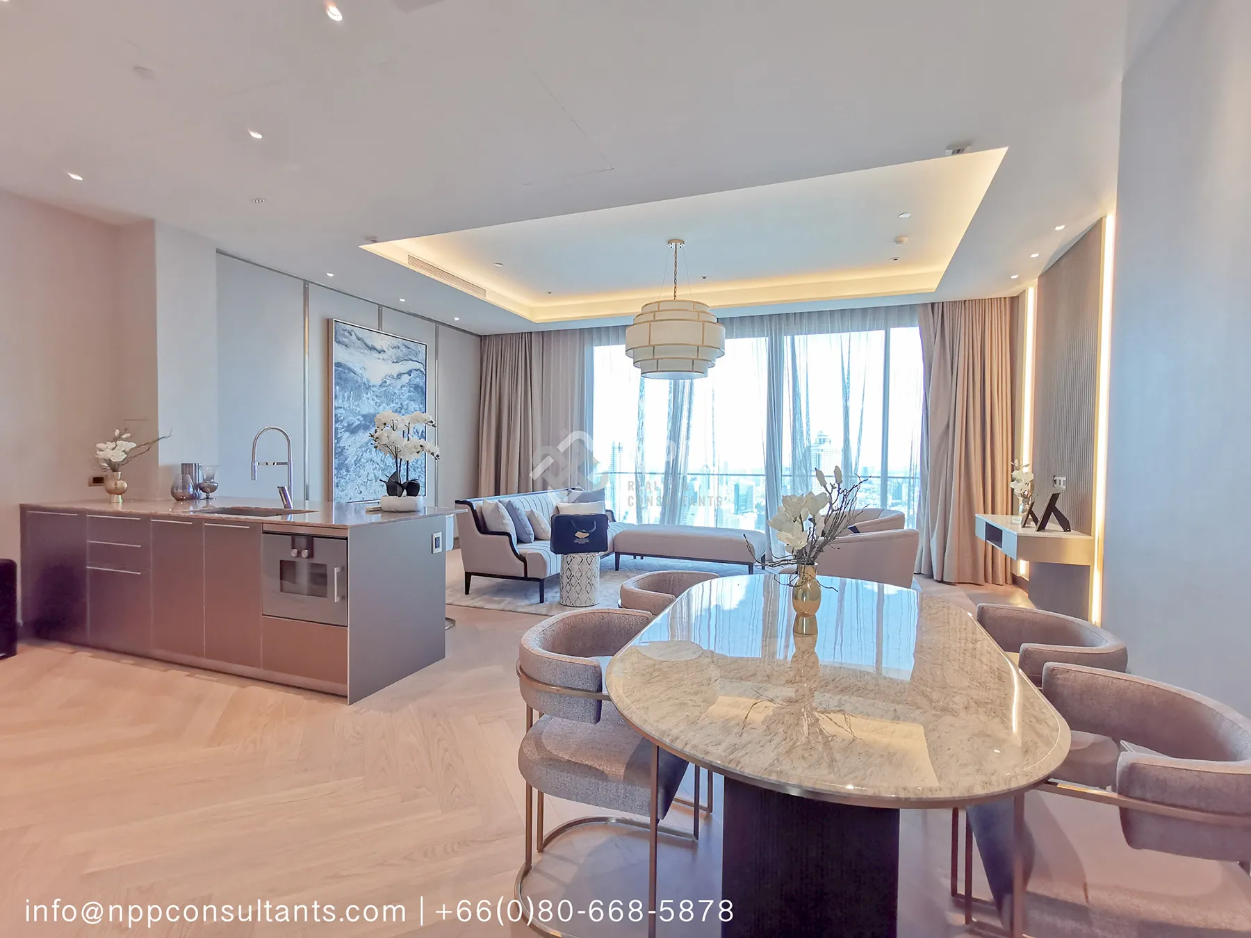 ภาพภายในห้องชุด 6 ห้องนอน 5