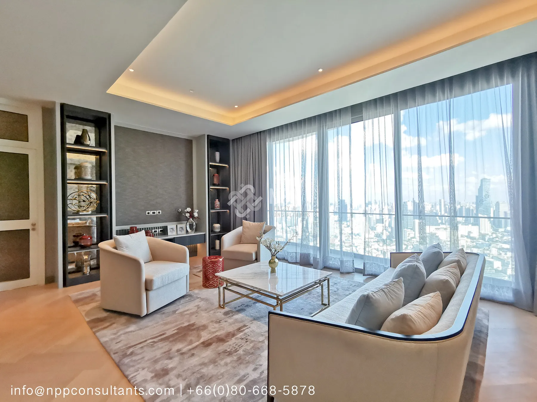 ห้องนั่งเล่นห้องชุด 6 ห้องนอน ที่ Mandarin Oriental