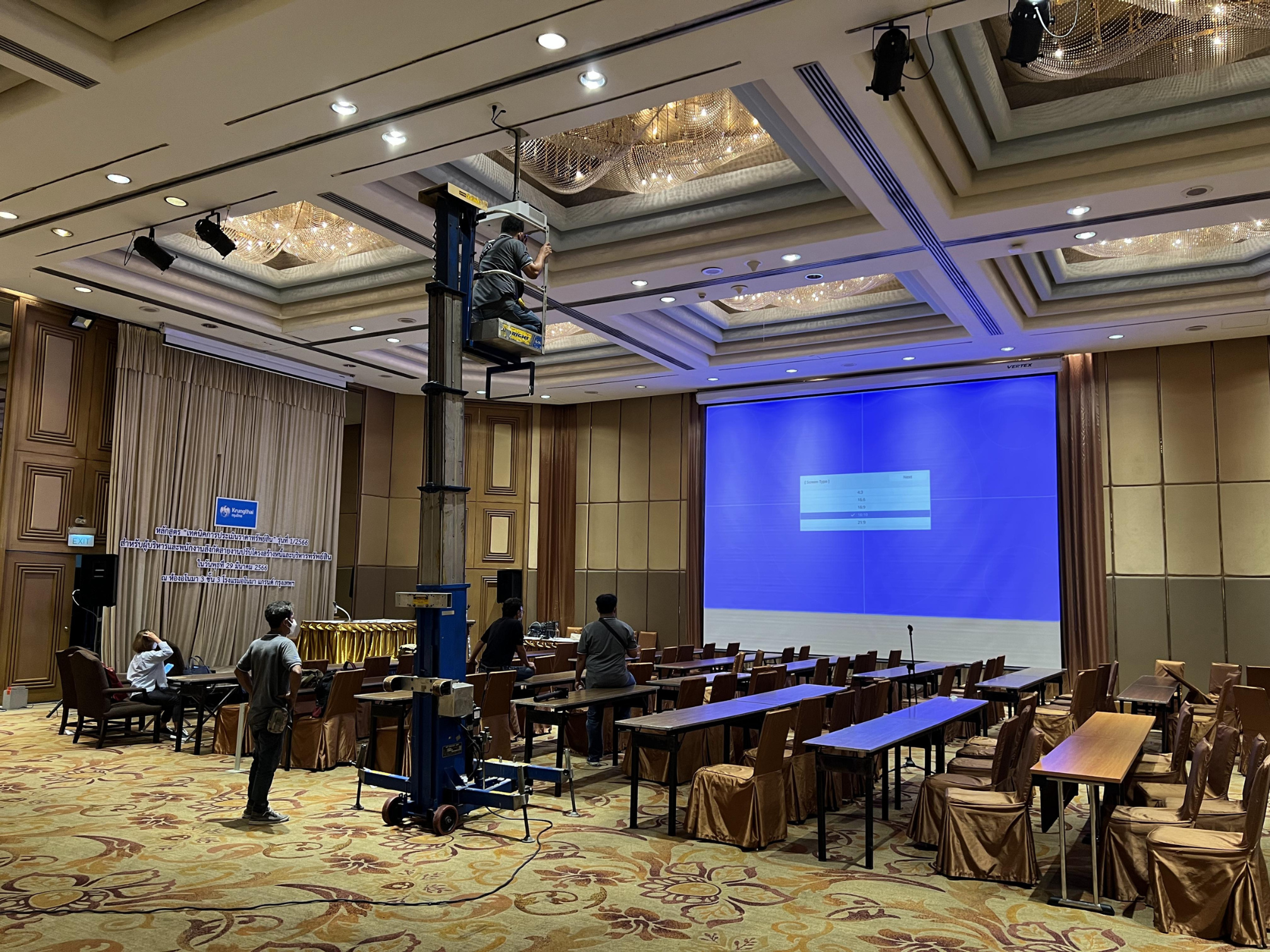 Arnoma Grand Bangkok Image